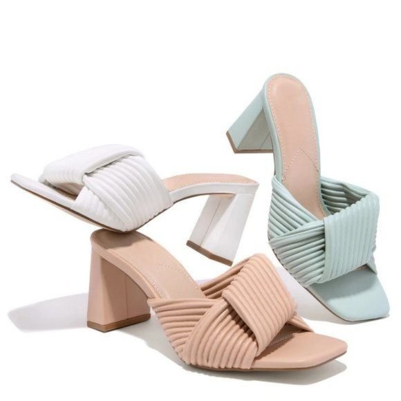 !! NEW !! Sustainable Square Toe Block Heel Mules in Mint Green    ﻿ - Picture 3 of 10